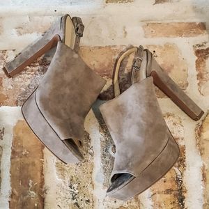 Nine West Gray Suede Leather Peep Toe